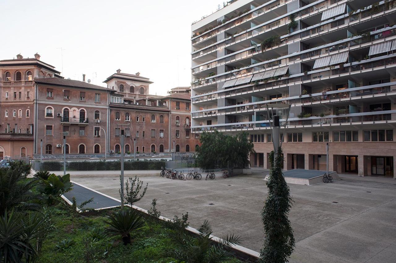 Penthouse 40 In Trastevere With Seasonally Jacuzzi Apartamento Roma