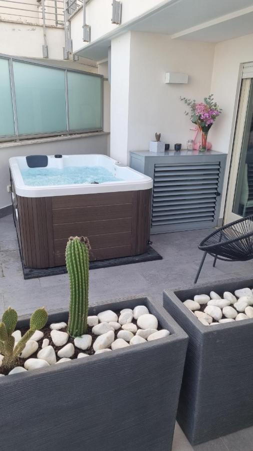 Apartamento Penthouse 40 In Trastevere With Seasonally Jacuzzi