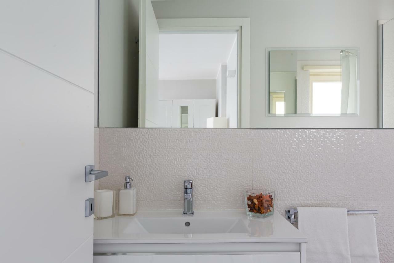 Penthouse 40 In Trastevere With Seasonally Jacuzzi Apartamento