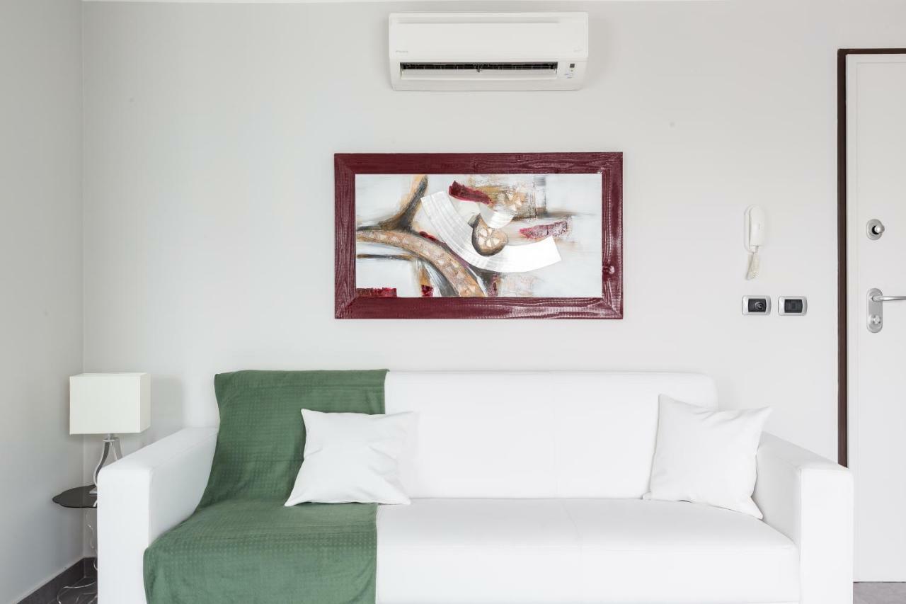 Penthouse 40 In Trastevere With Seasonally Jacuzzi Apartamento